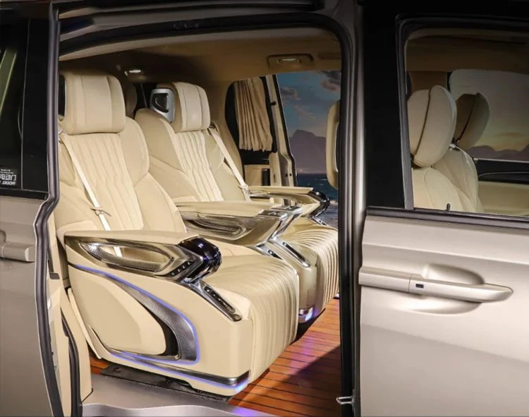 The effect of Crystal Throne 4.0 luxury VIP seats installed on the car 1