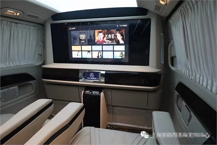 Luxe volledige scheidingswand met uitklapbare tv voor Mercedes-Benz V-klasse modificatie