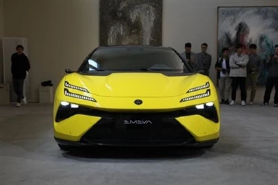 Statische ervaring van miljoenen puur elektrische supercars Lotus Emeya